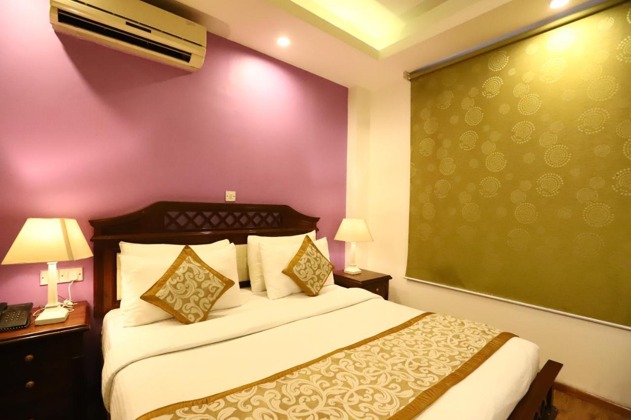 Hotel Ambica Palace Aiims New Delhi - Couple Friendly Local Id Accepted 外观 照片